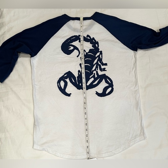 Death Valley High Reunion Baseball T- shirt with scorpion on the back Men Sz M - Picture 6 of 9